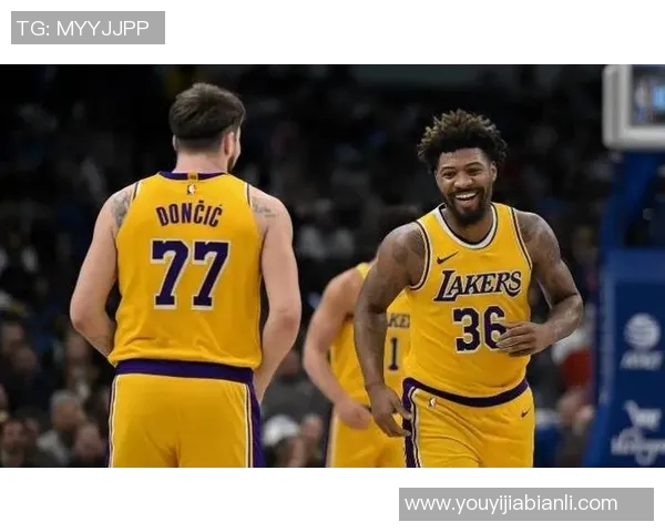 湖人队与黄蜂队的精彩对决结果揭晓谁将赢得这场激烈比赛的胜利