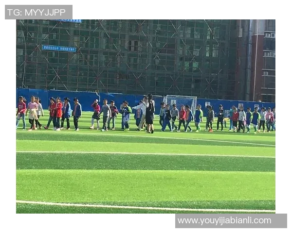 如何轻松观看小学生足球比赛直播的实用指南与技巧分享